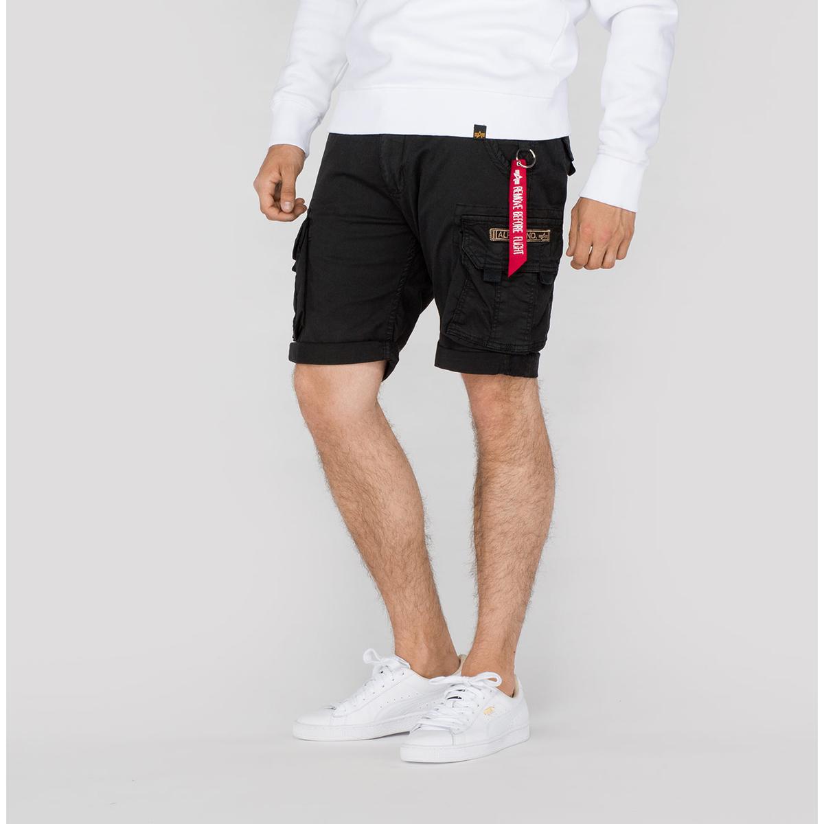 product/1/7/176203-03-alpha-industries-crew-short-short-001.jpg