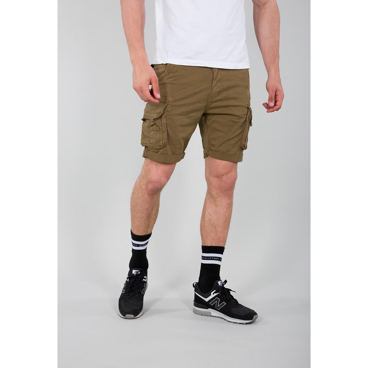 product/1/7/176203-13-alpha-industries-crew-short-shorts-001.jpg