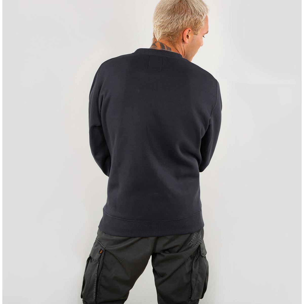 product/1/8/188307-07-alpha-industries-basic-sweater-small-logo-sweat-002.jpg