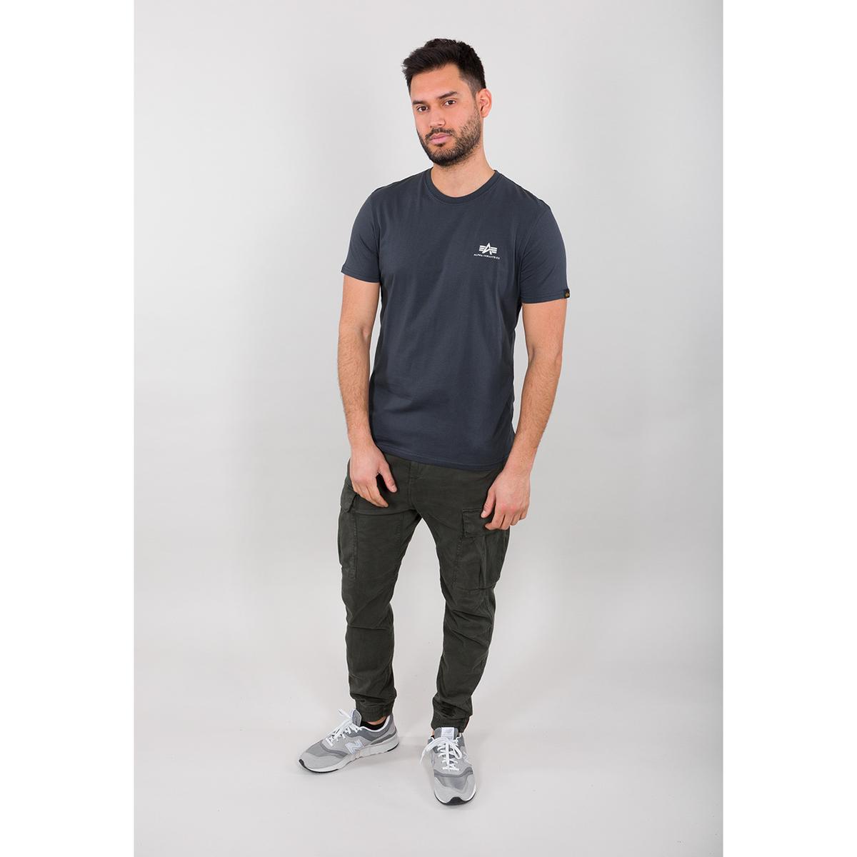 product/1/8/188505-02-alpha-industries-basic-t-small-logo-tee-003.jpg