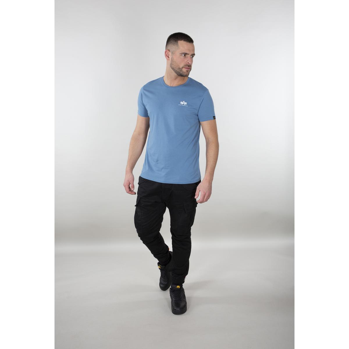 product/1/8/188505-538-alpha-industries-basic-t-small-logo-002.jpg