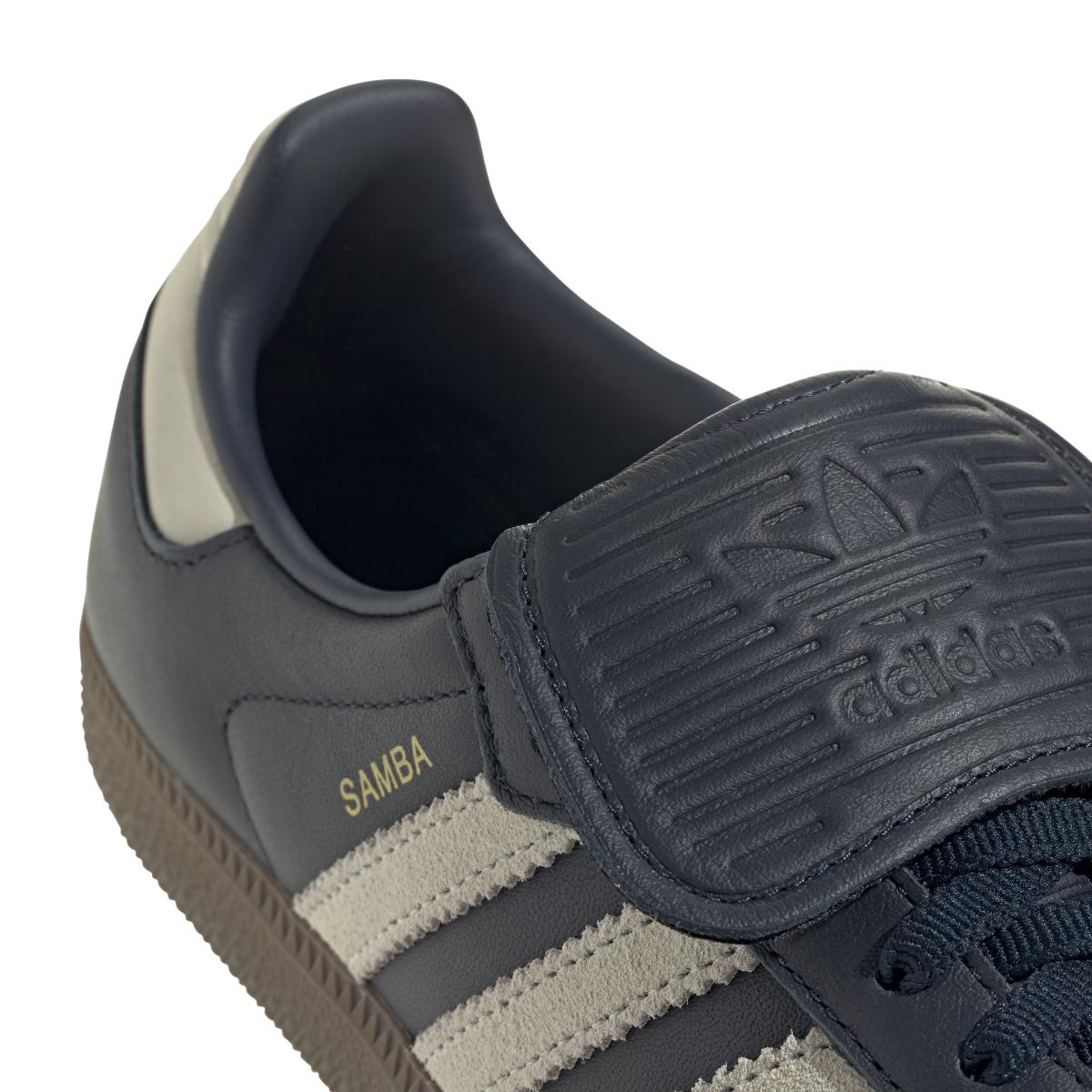 product/2/0/2025_10_adidas_jh5705_9_footwear_photography_detail_view_2_white.jpg