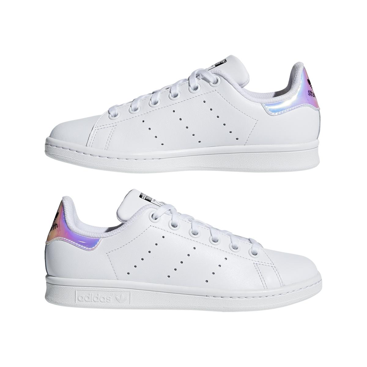 product/a/d/adidas-originals_aq6272_13_footwear_photography_mirrored_pair_view_white_000.jpg