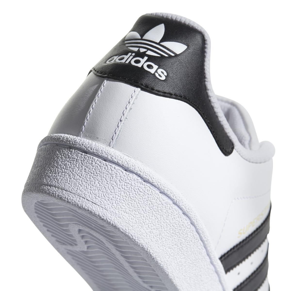 product/a/d/adidas-originals_c77124_10_footwear_photography_detail_view_1_white_000.jpg