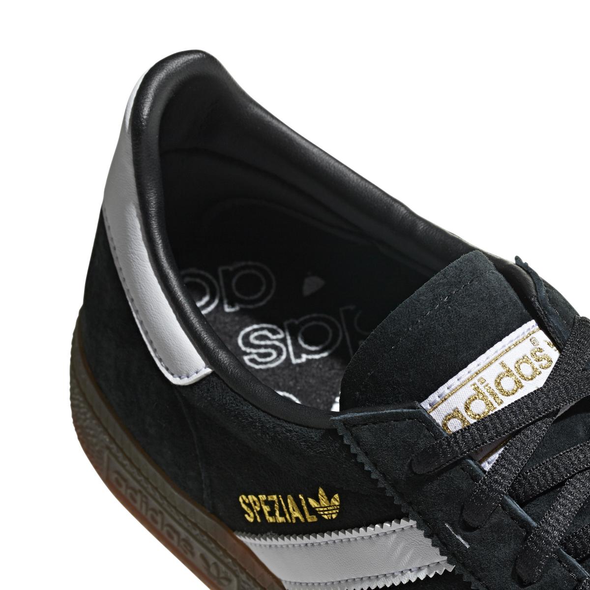 product/a/d/adidas-originals_db3021_8_footwear_photography_detail_view_1_white_000.jpg