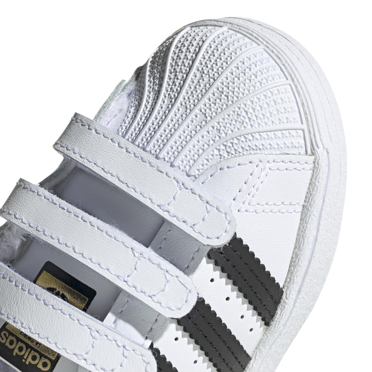 product/a/d/adidas-originals_ef4842_10_footwear_photography_detail_view_3_white_000.jpg