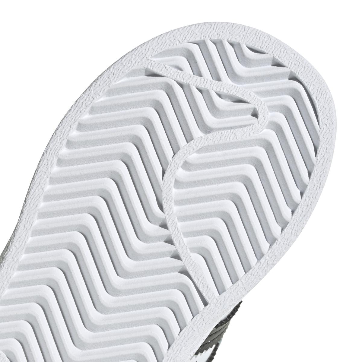 product/a/d/adidas-originals_ef4842_9_footwear_photography_detail_view_2_white_000.jpg