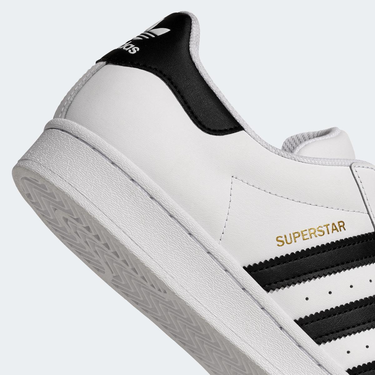 product/a/d/adidas-originals_eg4958_17_footwear_photography_highlight_view_3_white_000.jpg