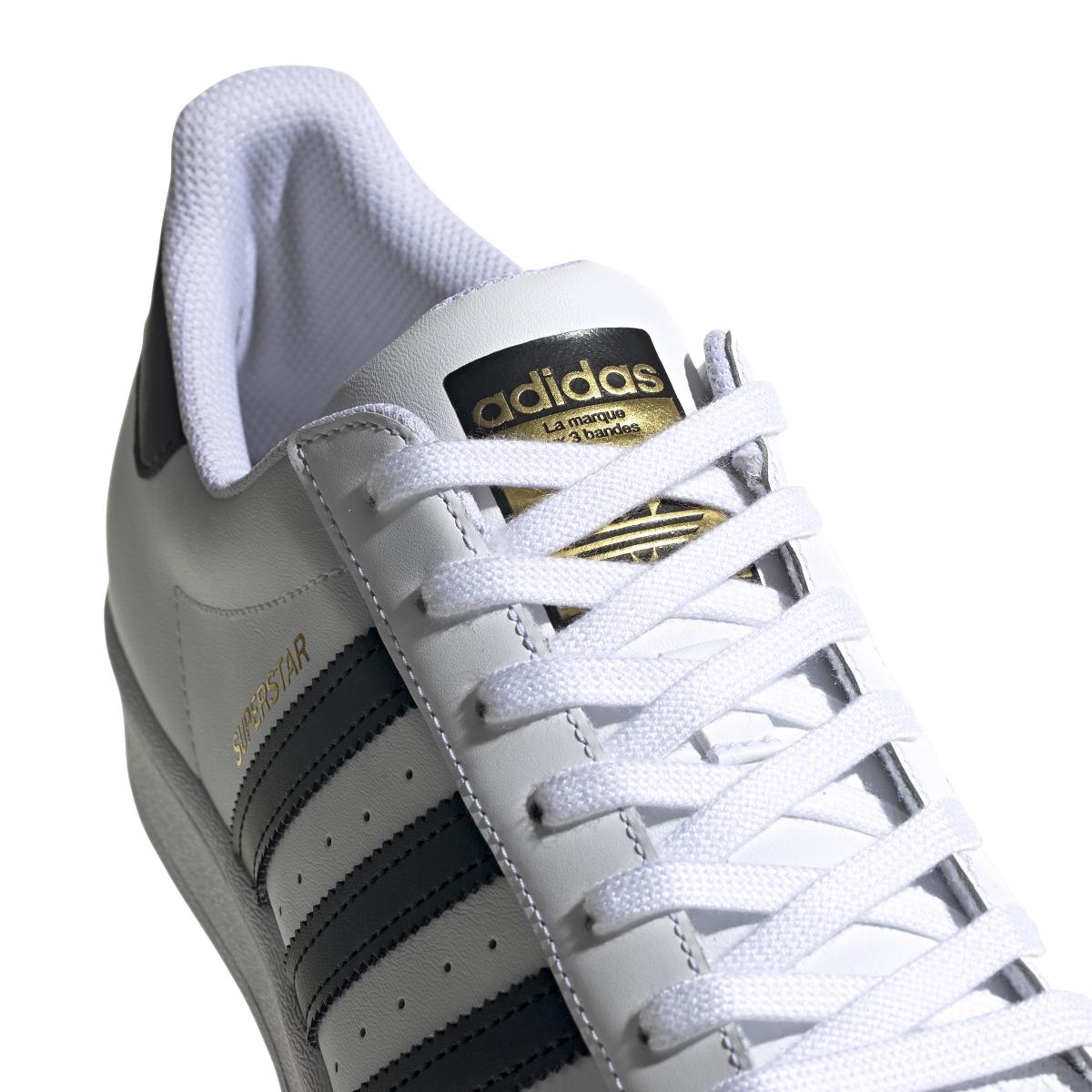 product/a/d/adidas-originals_eg4958_8_footwear_photography_detail_view_1_white_000.jpg