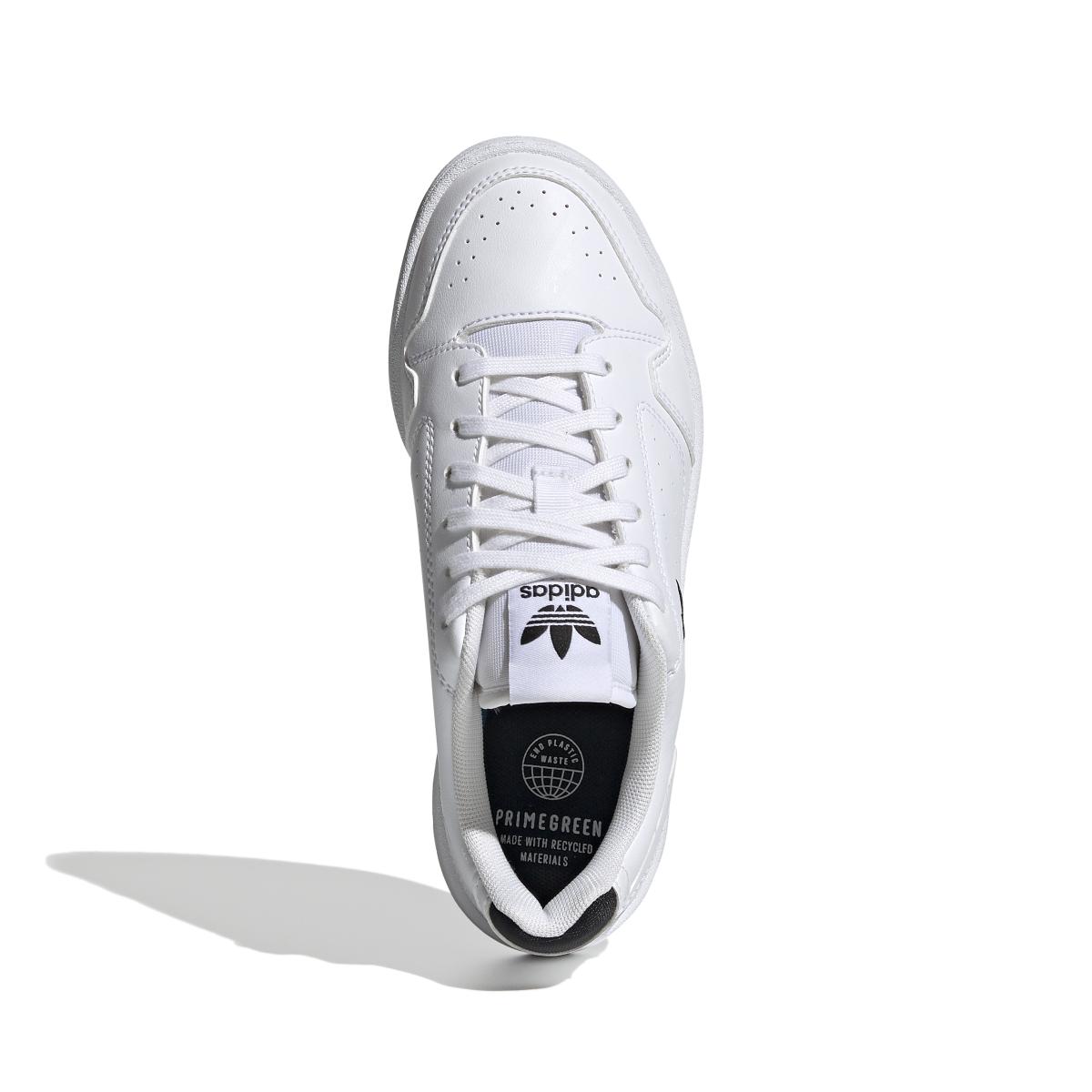 product/a/d/adidas-originals_fy9840_3_footwear_photography_top_portrait_view_white_000.jpg
