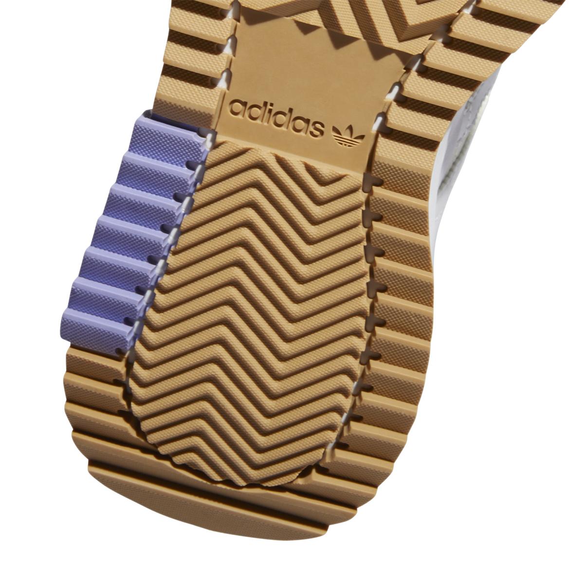 product/a/d/adidas-originals_gw8275_9_footwear_photography_detail_view_2_white_000.jpg