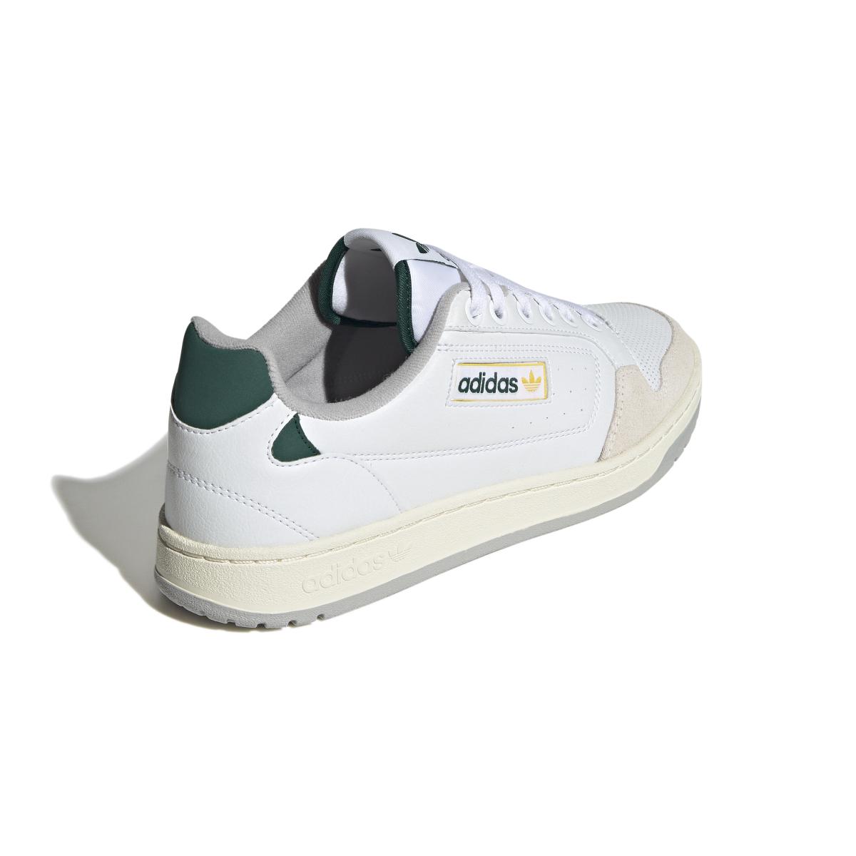 product/a/d/adidas-originals_gx4392_7_footwear_photography_back_lateral_top_view_white_000.jpg