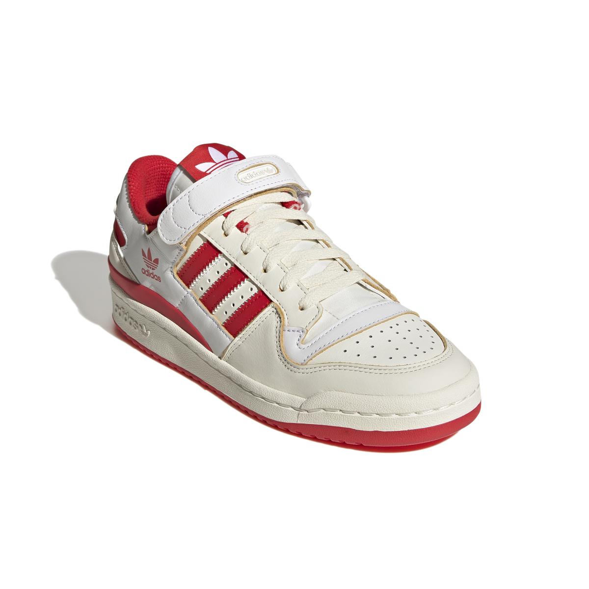 product/a/d/adidas-originals_gx4518_6_footwear_photography_front_lateral_top_view_white_000.jpg
