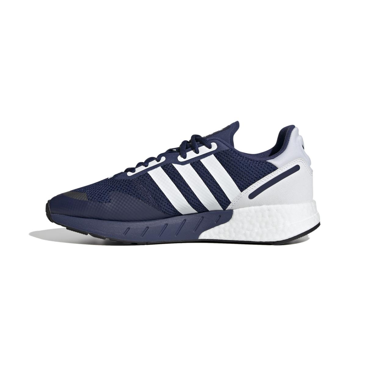 product/a/d/adidas-originals_h68719_5_footwear_photography_side_medial_center_view_white_000.jpg