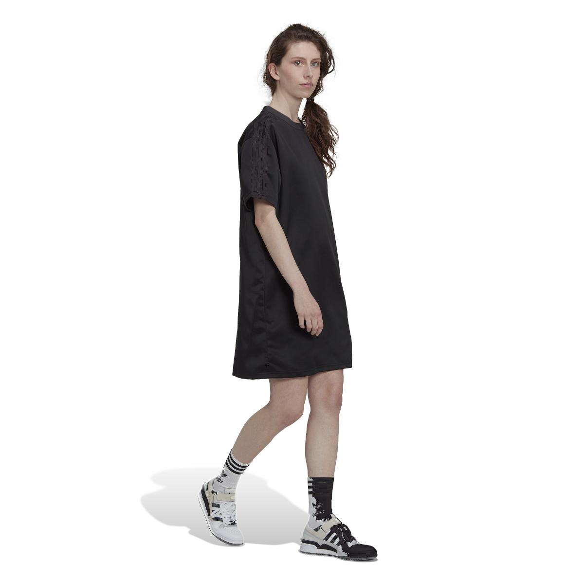 product/a/d/adidas-originals_hk5079_6_apparel_on_model_walking_view_white.jpg