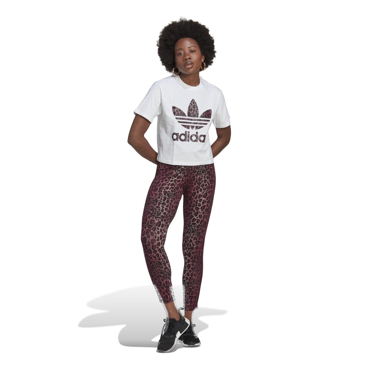 product/a/d/adidas-originals_hk5186_7_apparel_on_model_standard_outfit_view_white.jpg