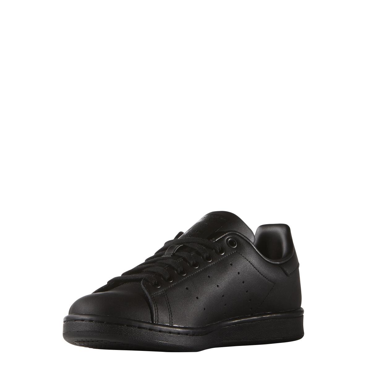 product/a/d/adidas-originals_m20327_6_footwear_photography_front_medial_view_white_000.jpg