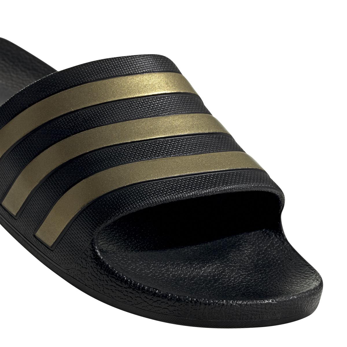 product/a/d/adidas_eg1758_8_footwear_photography_detail_view_1_white.jpg