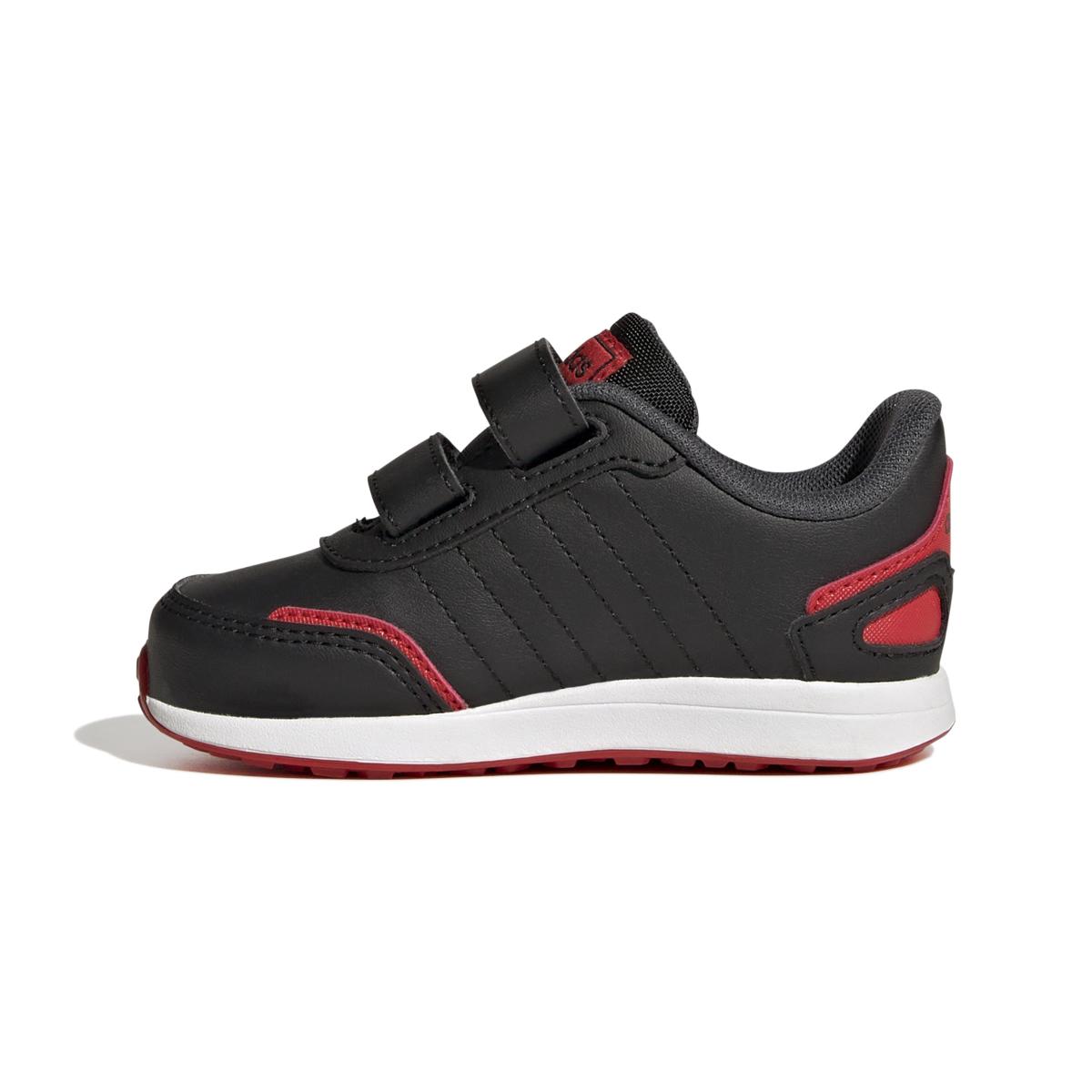 product/a/d/adidas_gw6607_5_footwear_photography_side_medial_center_view_white-nw052424.jpg