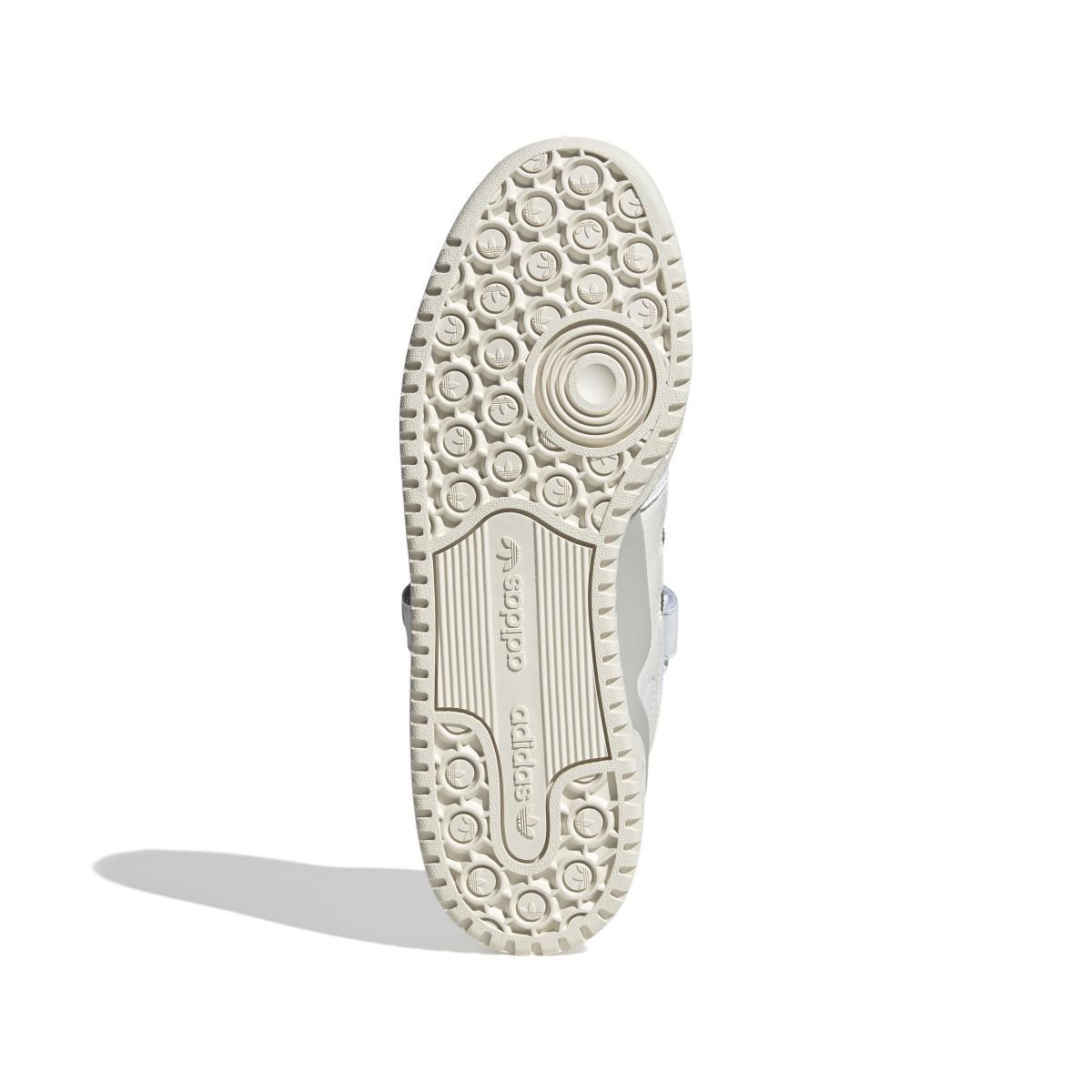 product/a/d/adidas_h03424_4_footwear_photography_bottom_view_white.jpg