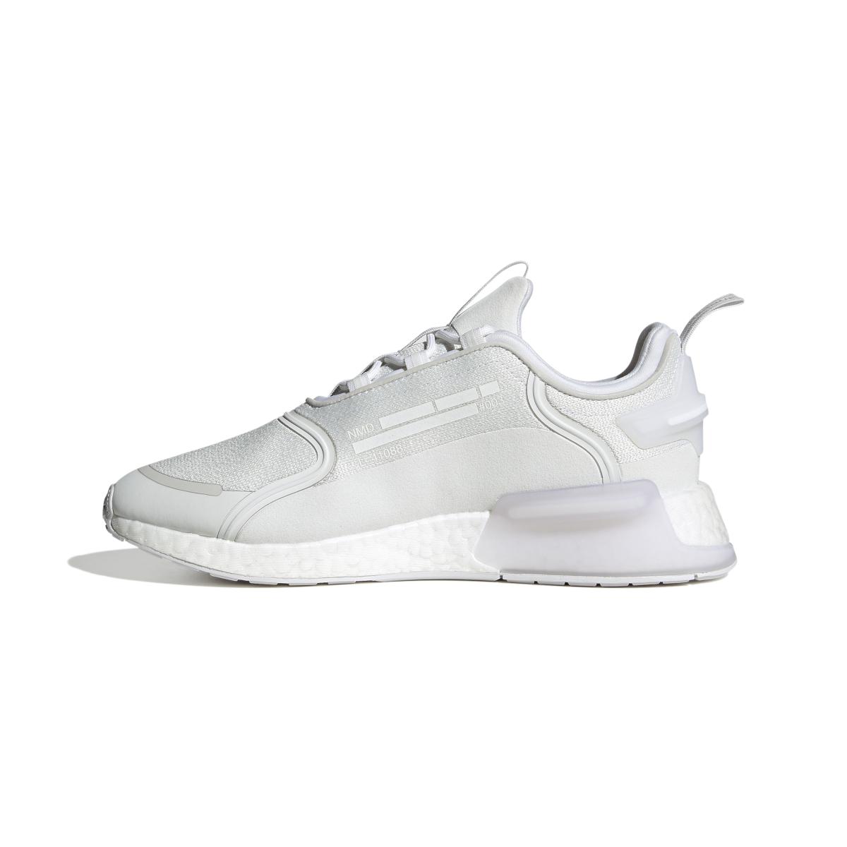 product/a/d/adidas_hp9831_5_footwear_photography_side_medial_center_view_white.jpg