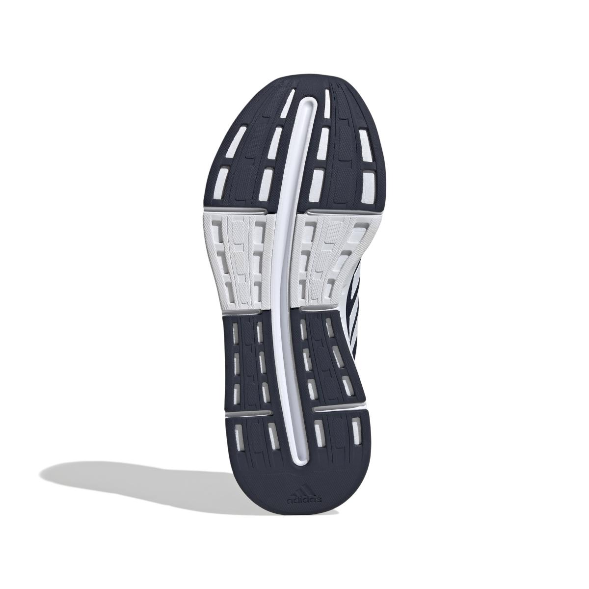 product/a/d/adidas_id3014_4_footwear_photography_bottom_view_white-nw091625.jpg