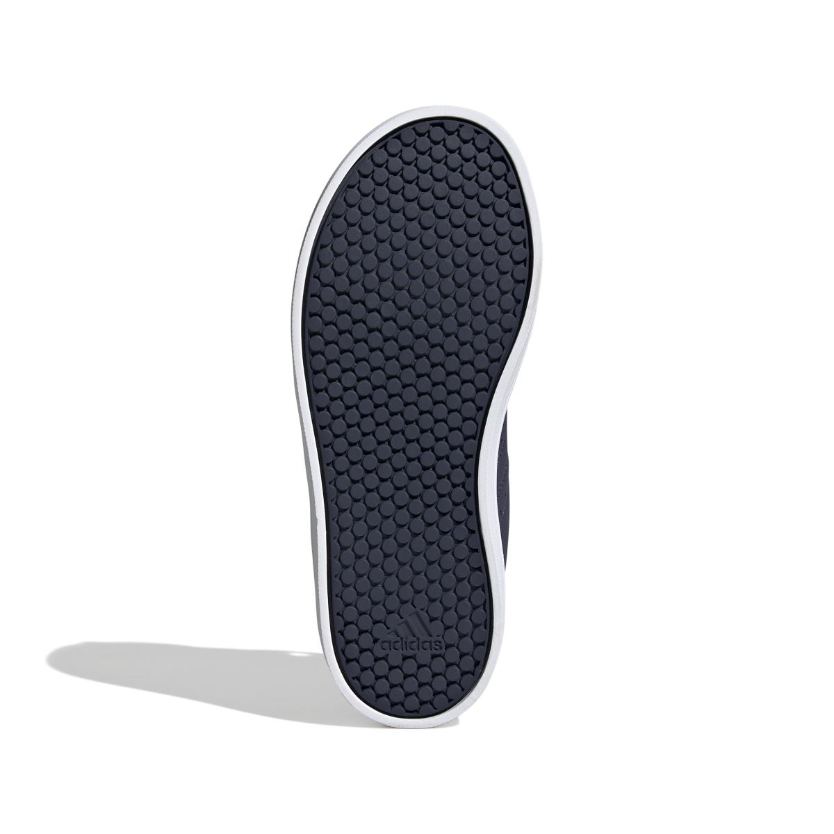 product/a/d/adidas_ie3471_4_footwear_photography_bottom_view_white-nw052424.jpg