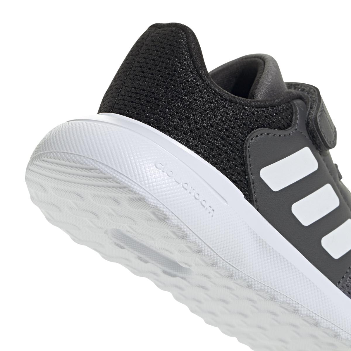 product/a/d/adidas_ie6013_9_footwear_photography_detail_view_2_white.jpg
