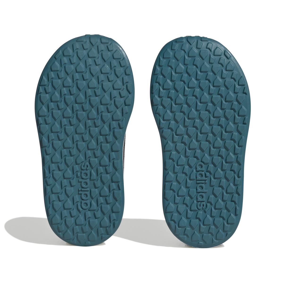 product/a/d/adidas_ig9644_4_footwear_photography_bottom_view_white-nw052424.jpg