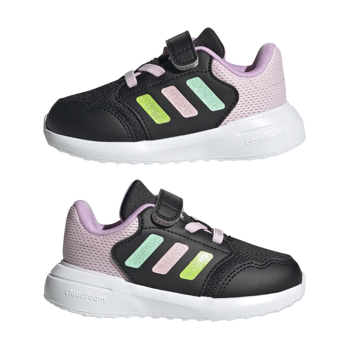 product/a/d/adidas_ih1047_10_footwear_photography_mirrored_pair_view_white-nw091625.jpg