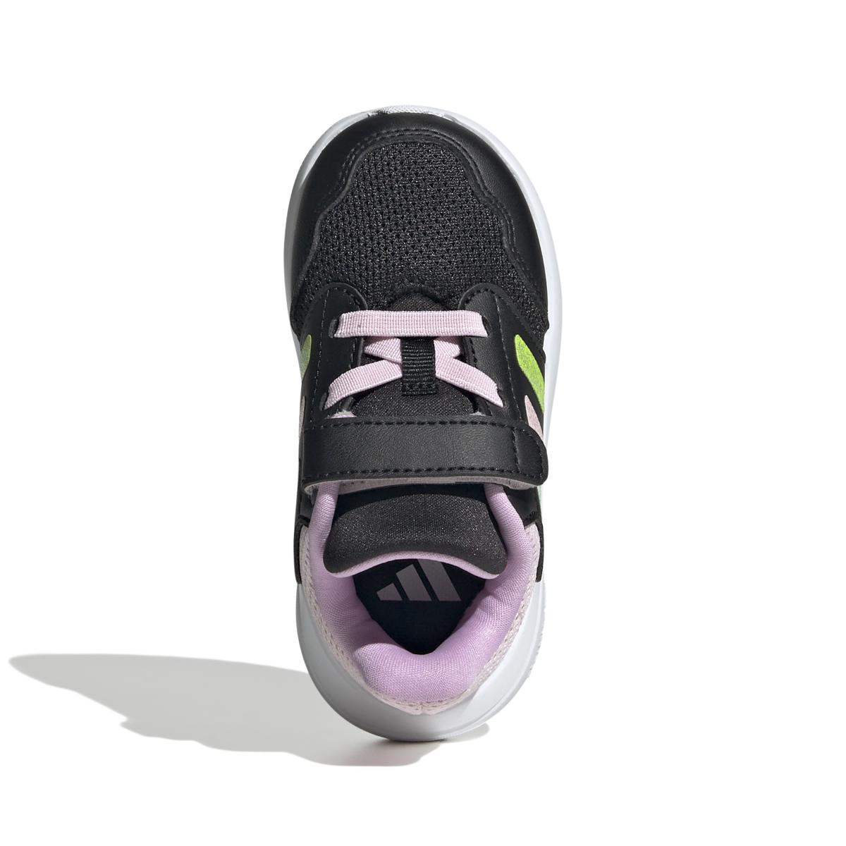 product/a/d/adidas_ih1047_3_footwear_photography_top_portrait_view_white-nw091625.jpg
