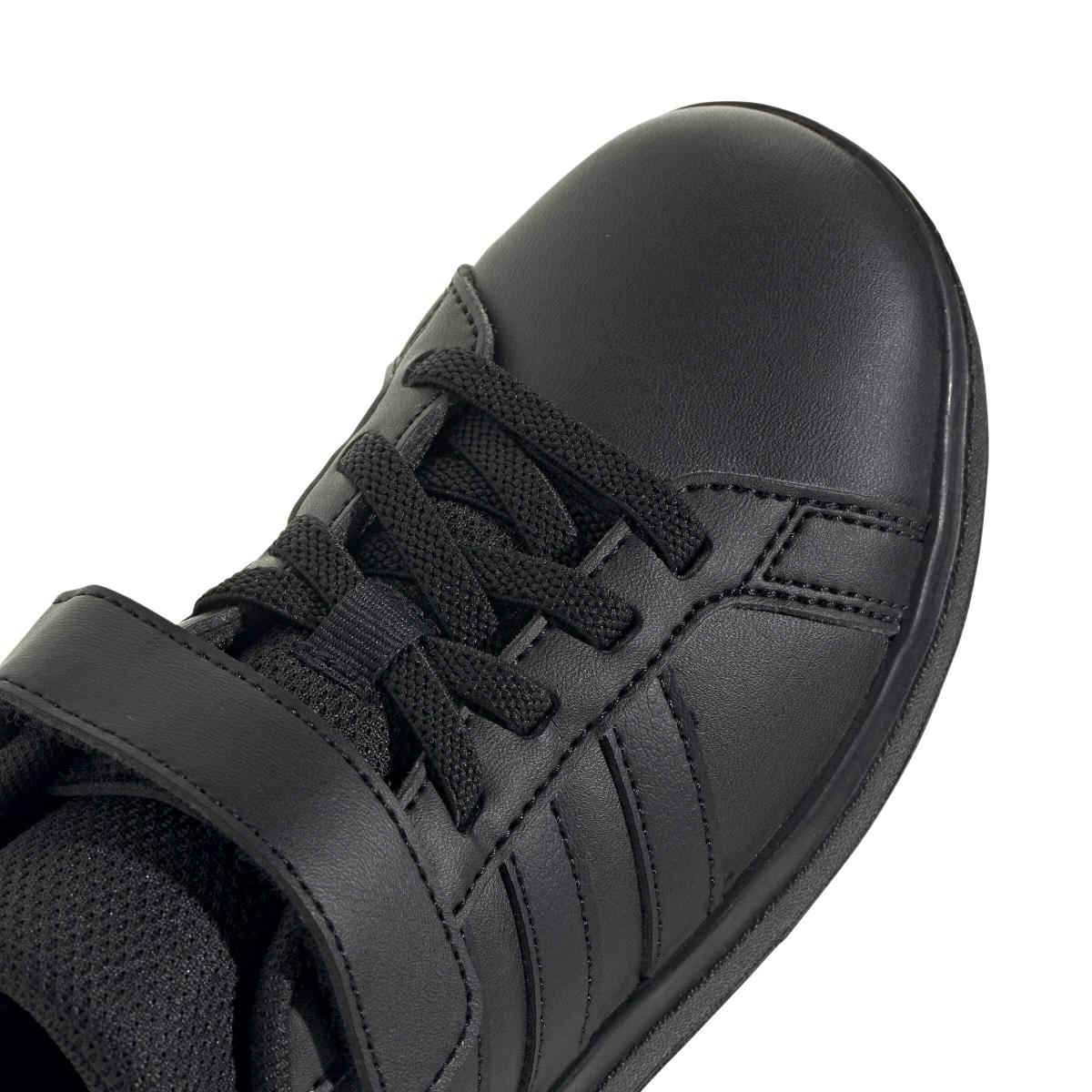 product/a/d/adidas_ih5530_9_footwear_photography_detail_view_2_white-nw091625.jpg