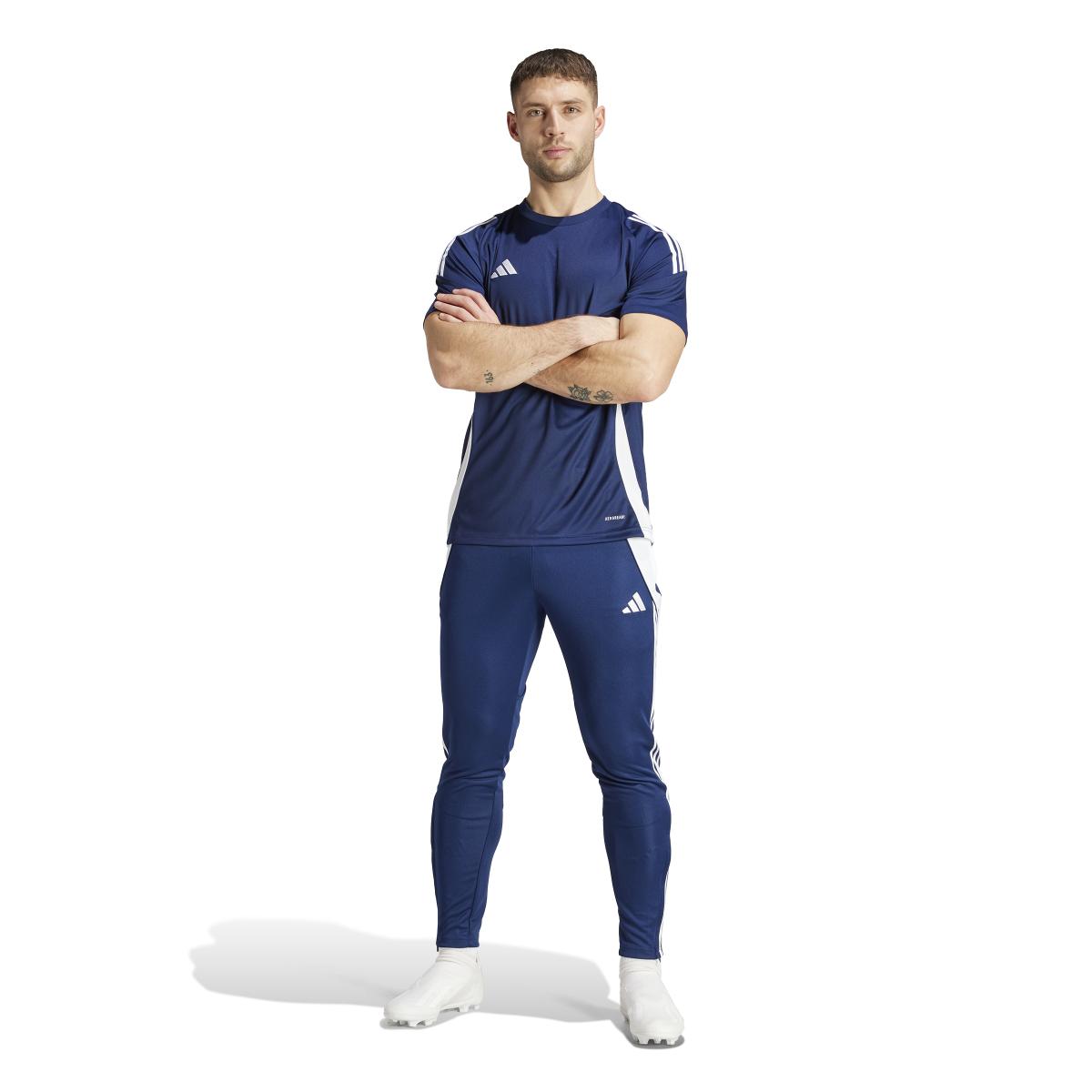 product/a/d/adidas_ir9344_7_apparel_on_model_standard_outfit_view_white.jpg