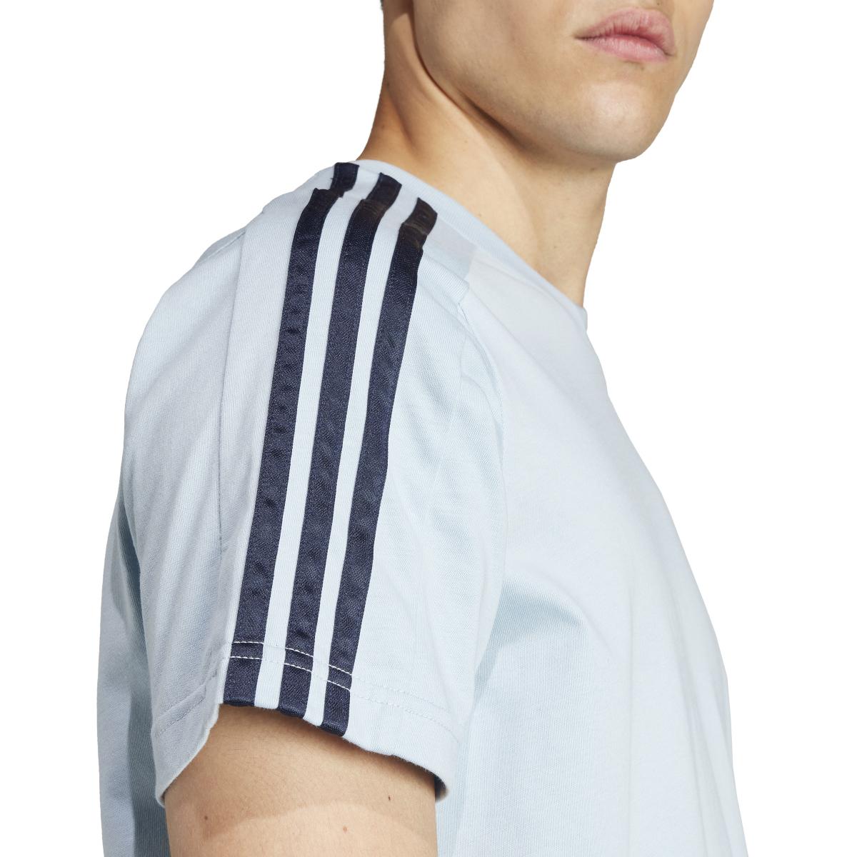 product/a/d/adidas_is1332_8_apparel_on_model_detail_view_2_white.jpg