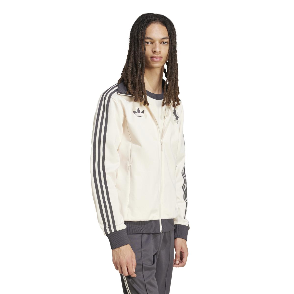 product/a/d/adidas_iy0049_5_apparel_on_model_walking_view_white-nw112824.jpg