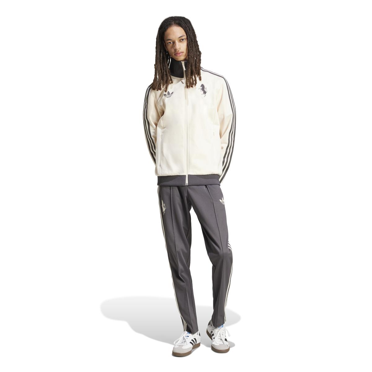 product/a/d/adidas_iy0049_6_apparel_on_model_standard_outfit_view_white-nw112824.jpg