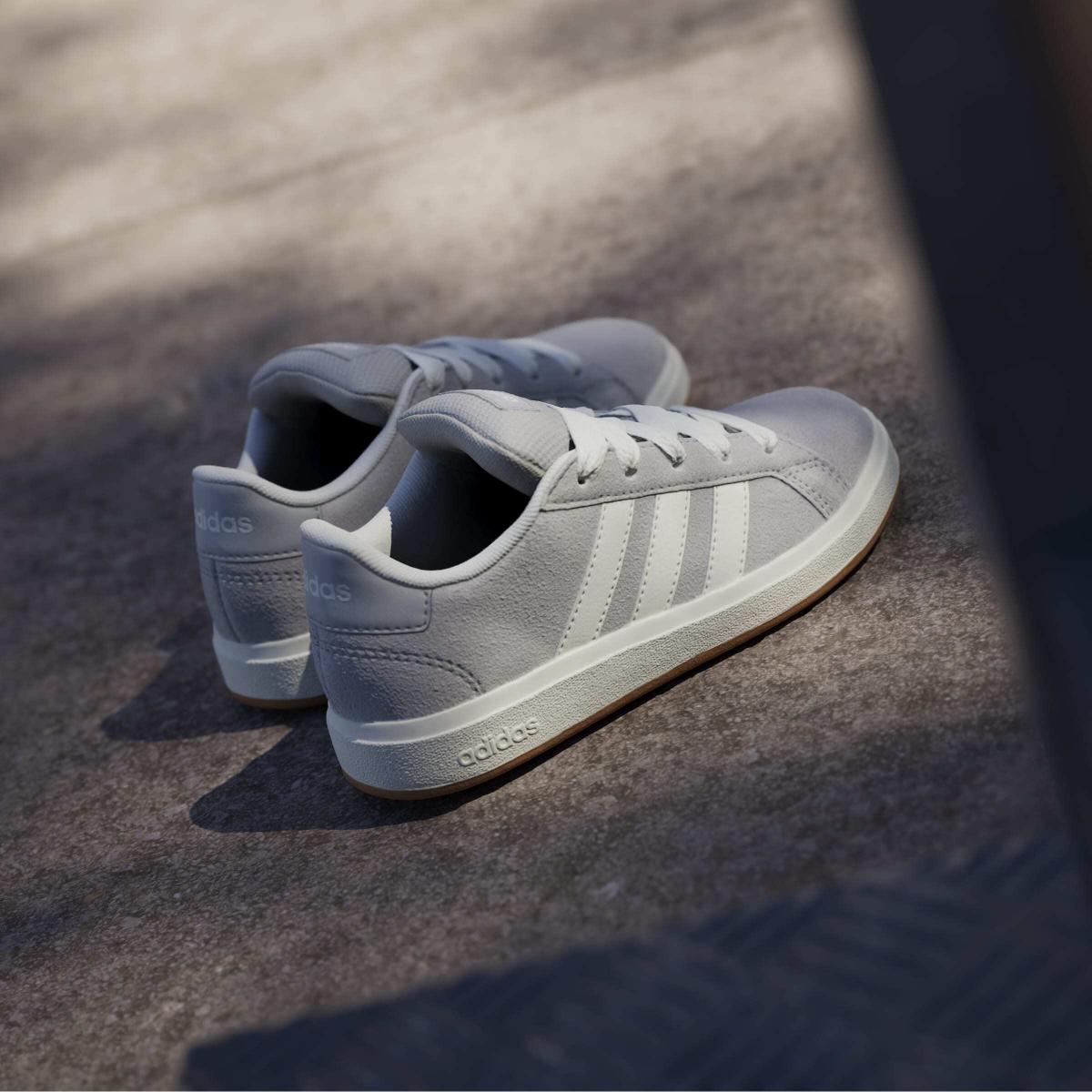 product/a/d/adidas_jh6179_19_footwear_photography_heromrktng_view_6-nw091625.jpg