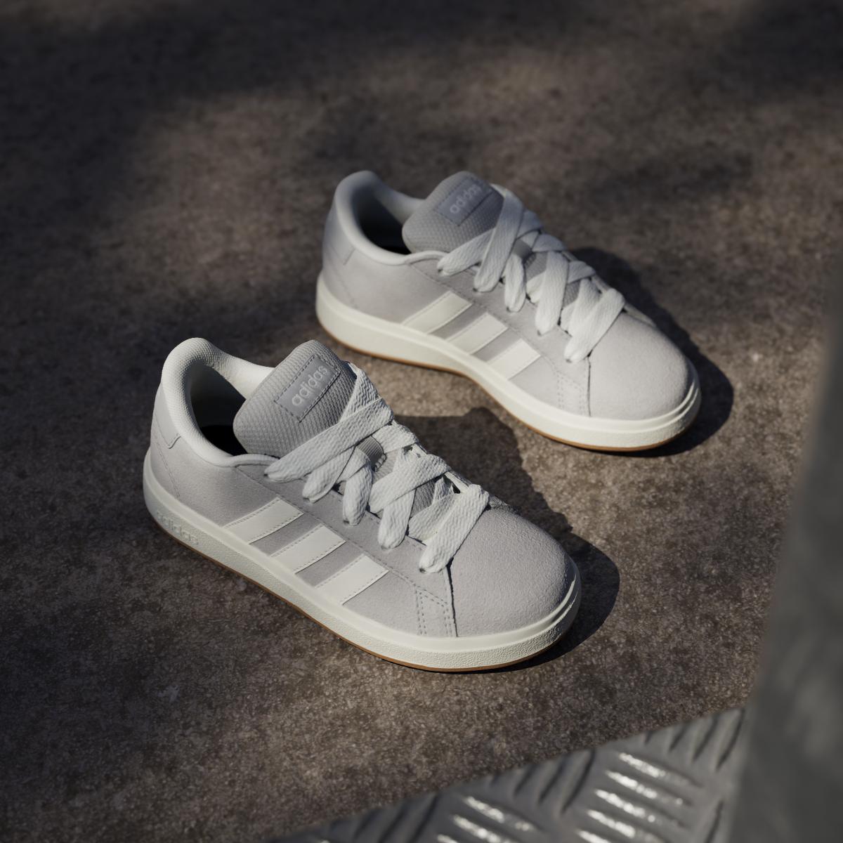 product/a/d/adidas_jh6179_gretwo-owhite-gum10_15.jpg