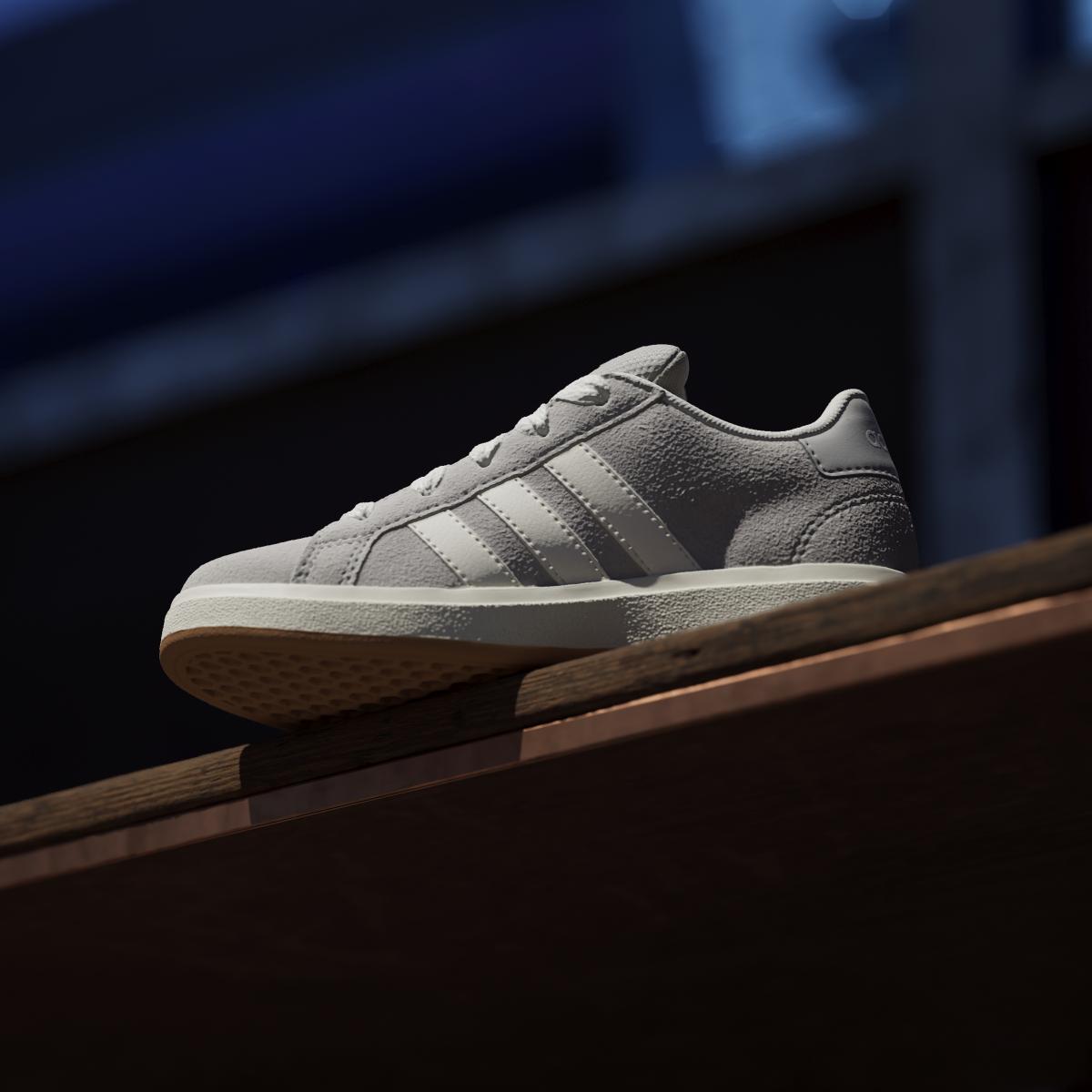product/a/d/adidas_jh6179_gretwo-owhite-gum10_17.jpg