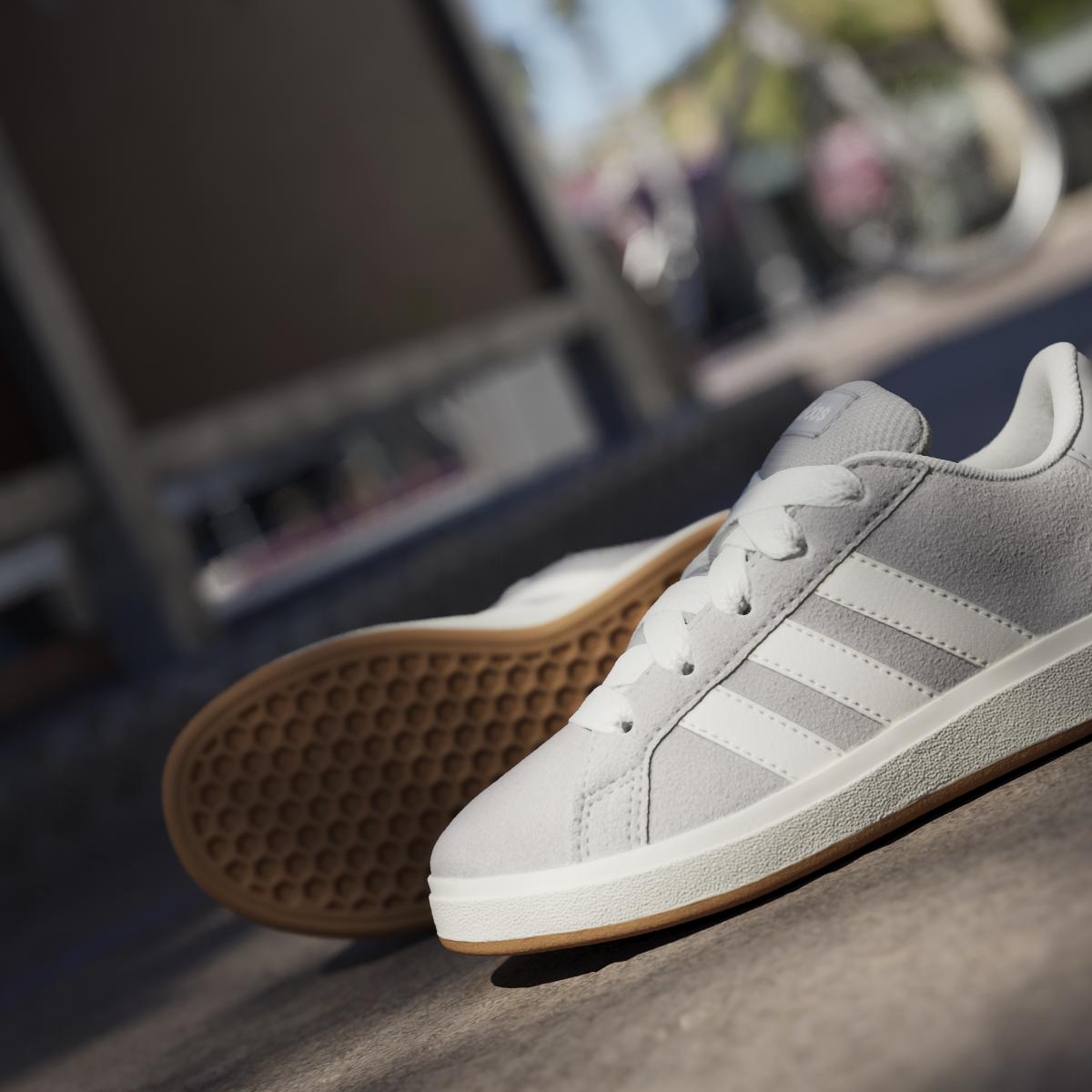 product/a/d/adidas_jh6179_gretwo-owhite-gum10_20.jpg