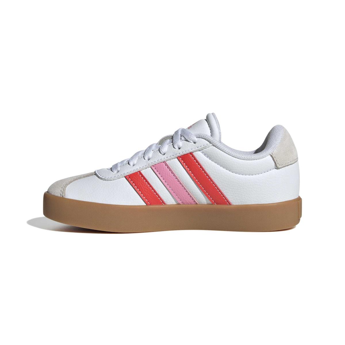 product/a/d/adidas_jh8722_5_footwear_photography_side_medial_center_view_white-nw091625.jpg