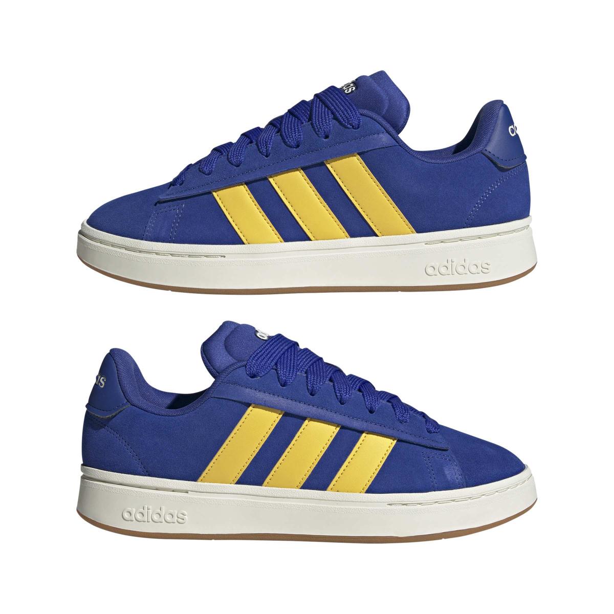 product/a/d/adidas_ji1714_10_footwear_photography_mirrored_pair_view_white-nw091625.jpg