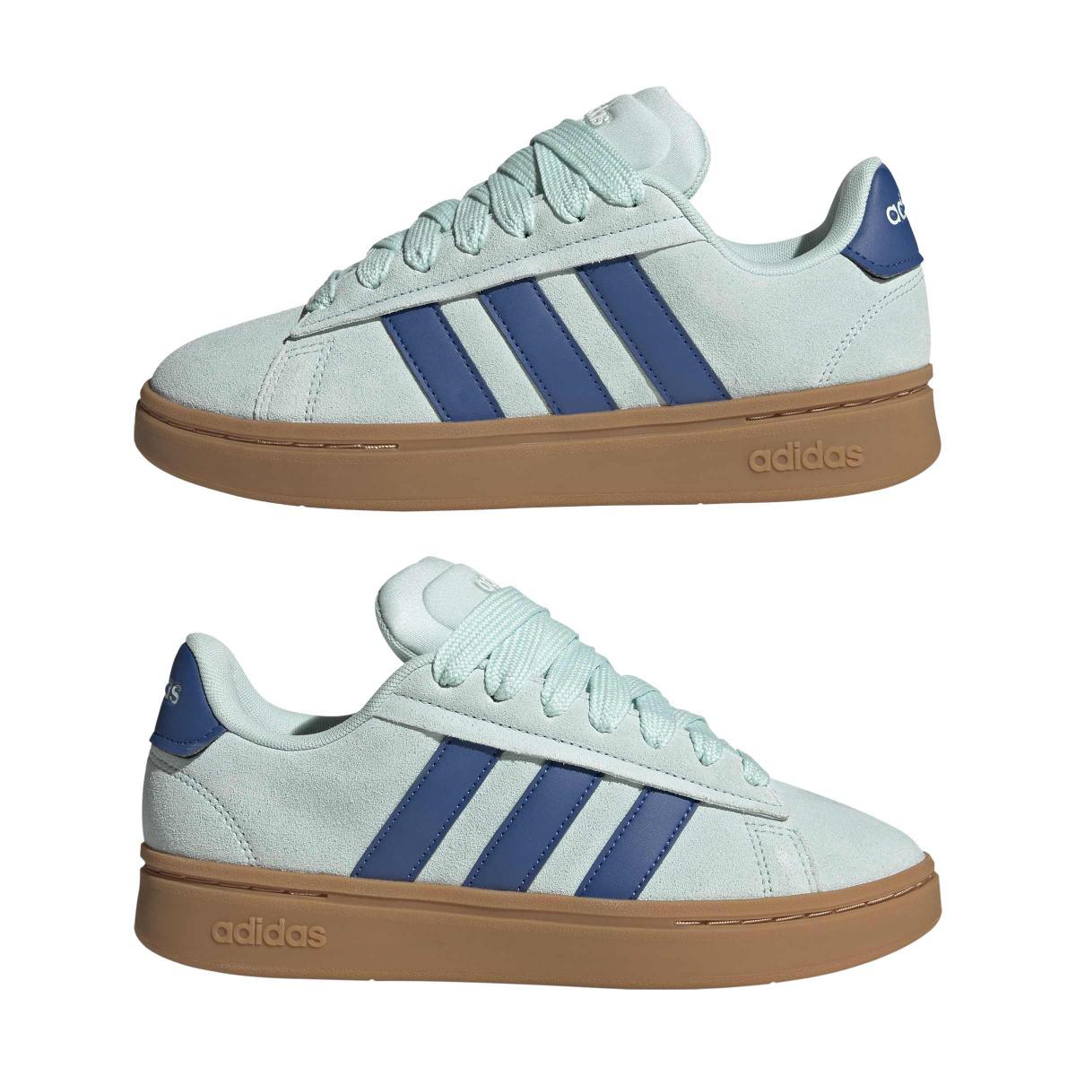 product/a/d/adidas_ji1718_10_footwear_photography_mirrored_pair_view_white-nw091625.jpg
