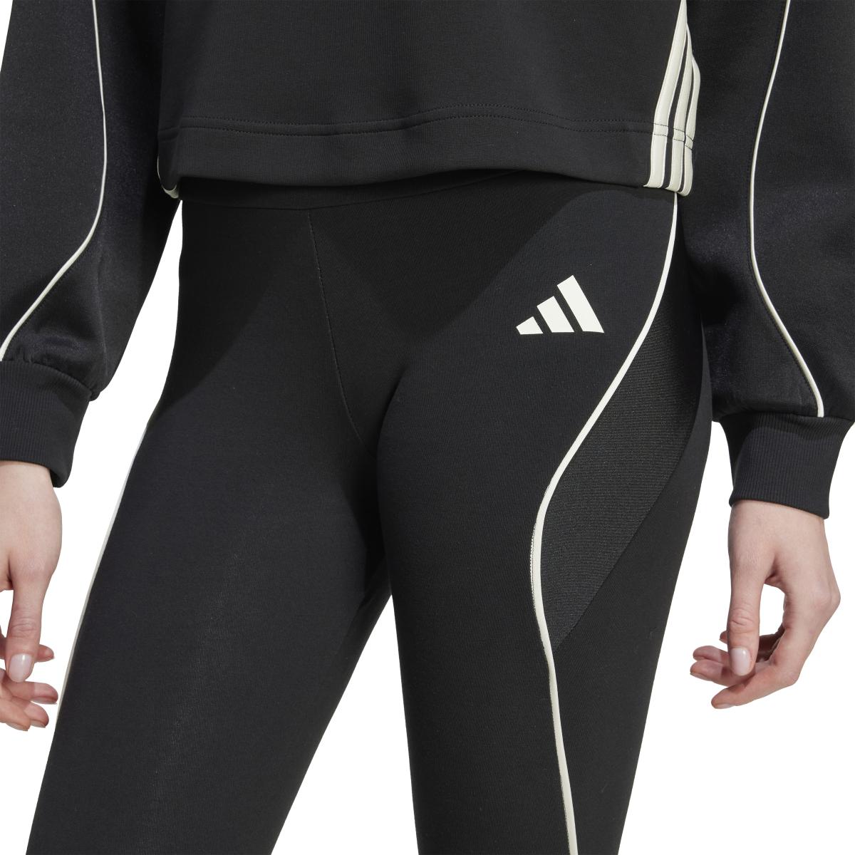 product/a/d/adidas_jl7000_black-owhite_5.jpg