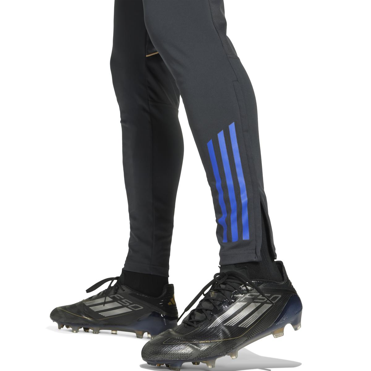 product/a/d/adidas_jl7707_6_apparel_on_model_detail_view_1_white.jpg
