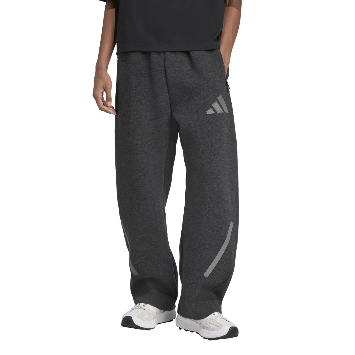 product/a/d/adidas_jm6056_blckme_2.jpg