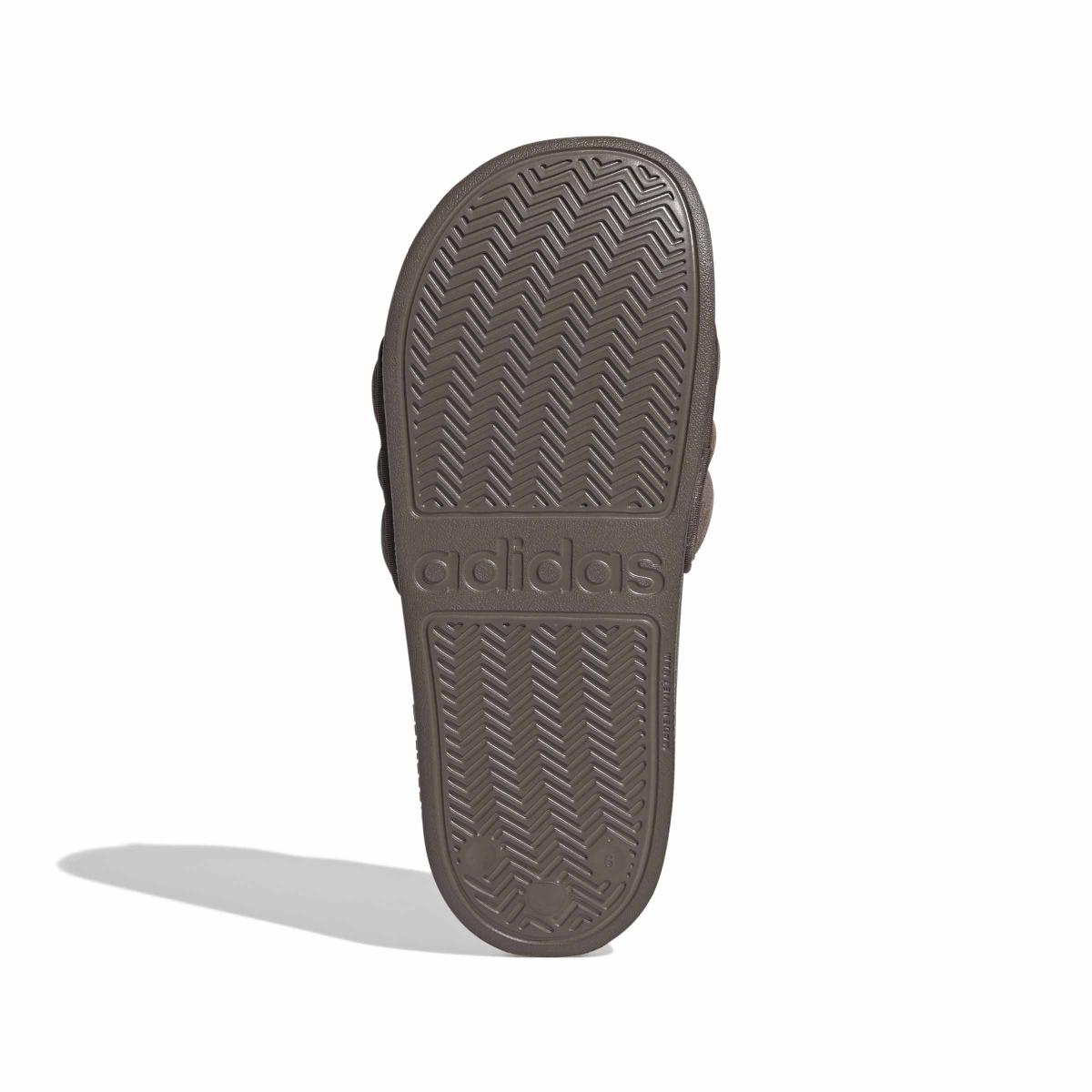 product/a/d/adidas_jp5190_4_footwear_photography_bottom_view_white-nw091625.jpg