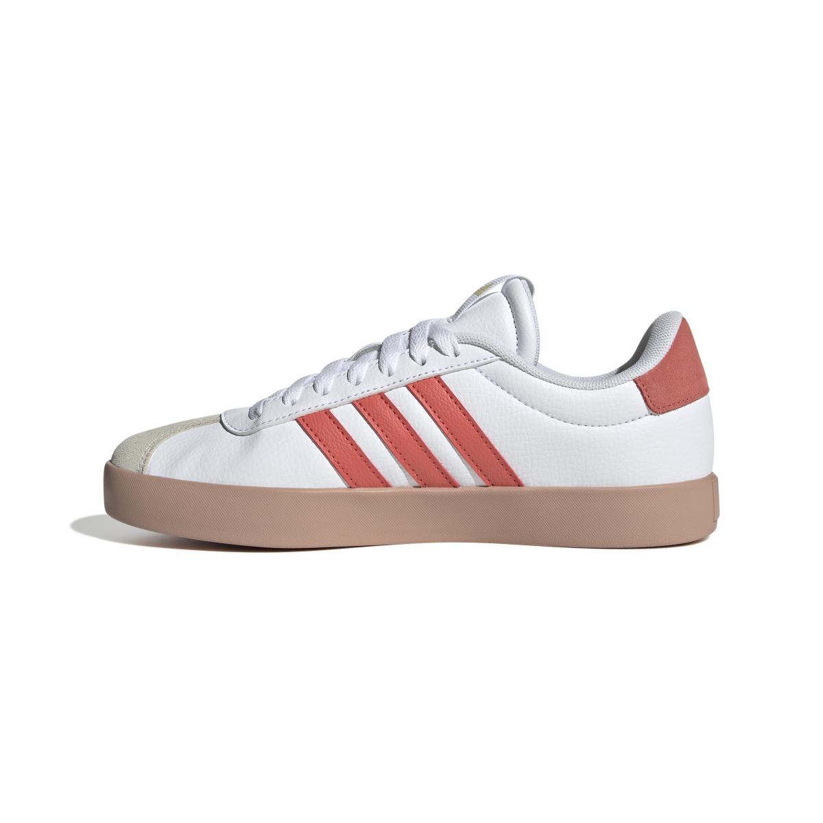 product/a/d/adidas_jp5346_5_footwear_photography_side_medial_center_view_white.jpg