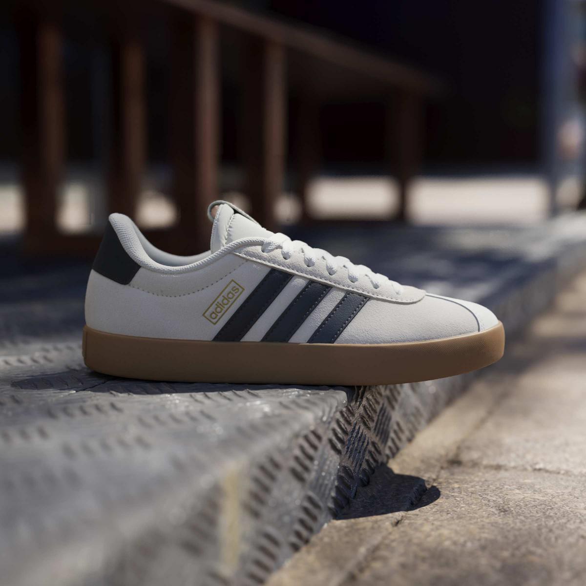 product/a/d/adidas_jp5351_15_footwear_photography_heromrktng_view_3-nw091625.jpg