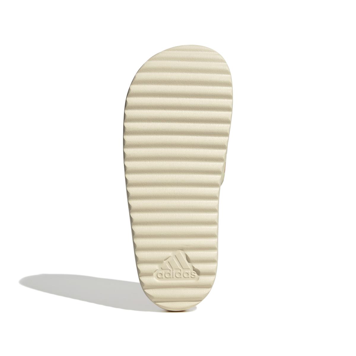 product/a/d/adidas_jp5676_4_footwear_photography_bottom_view_white-nw091625.jpg